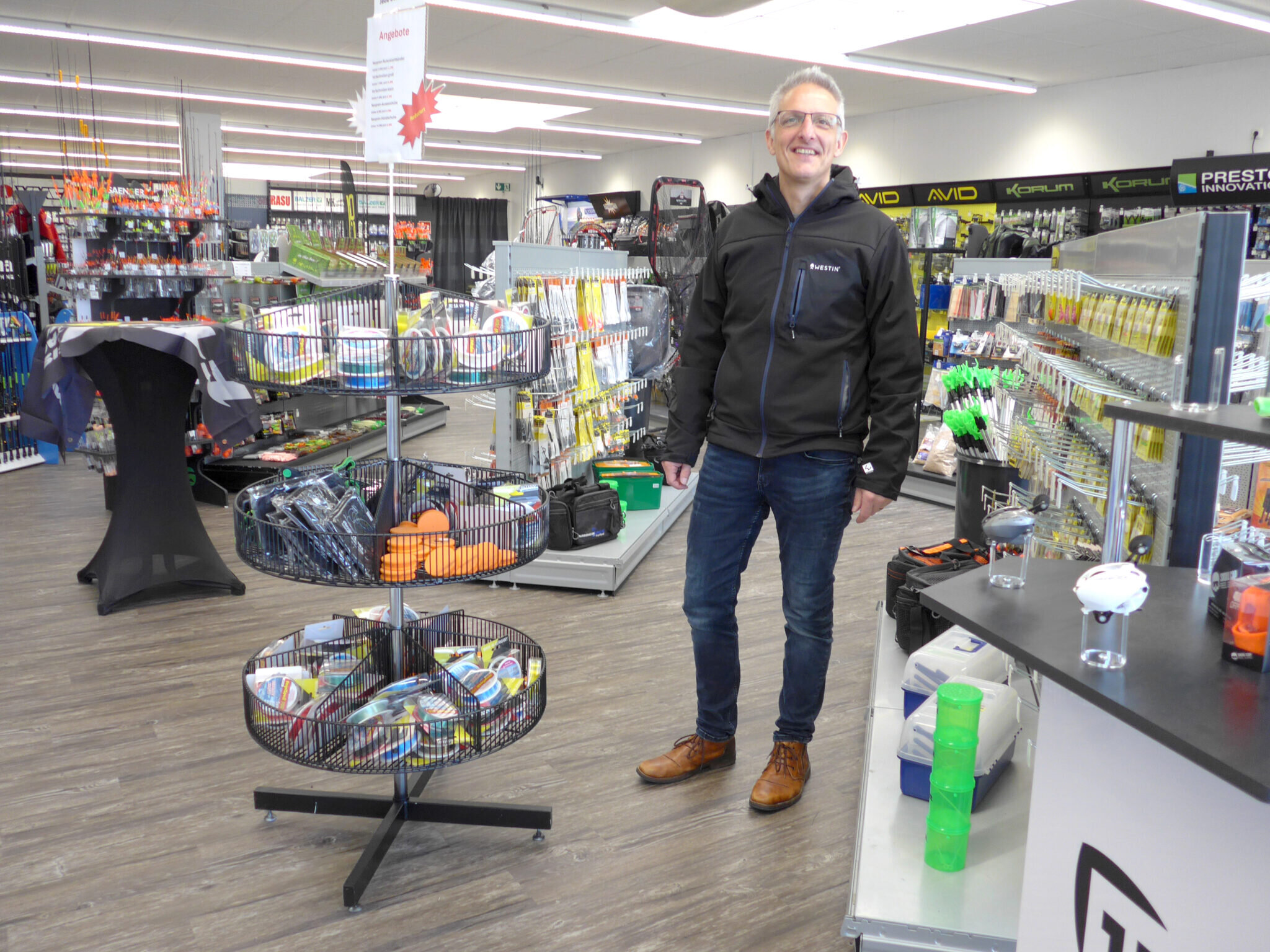 Im Laden von Angelsport Simmerath